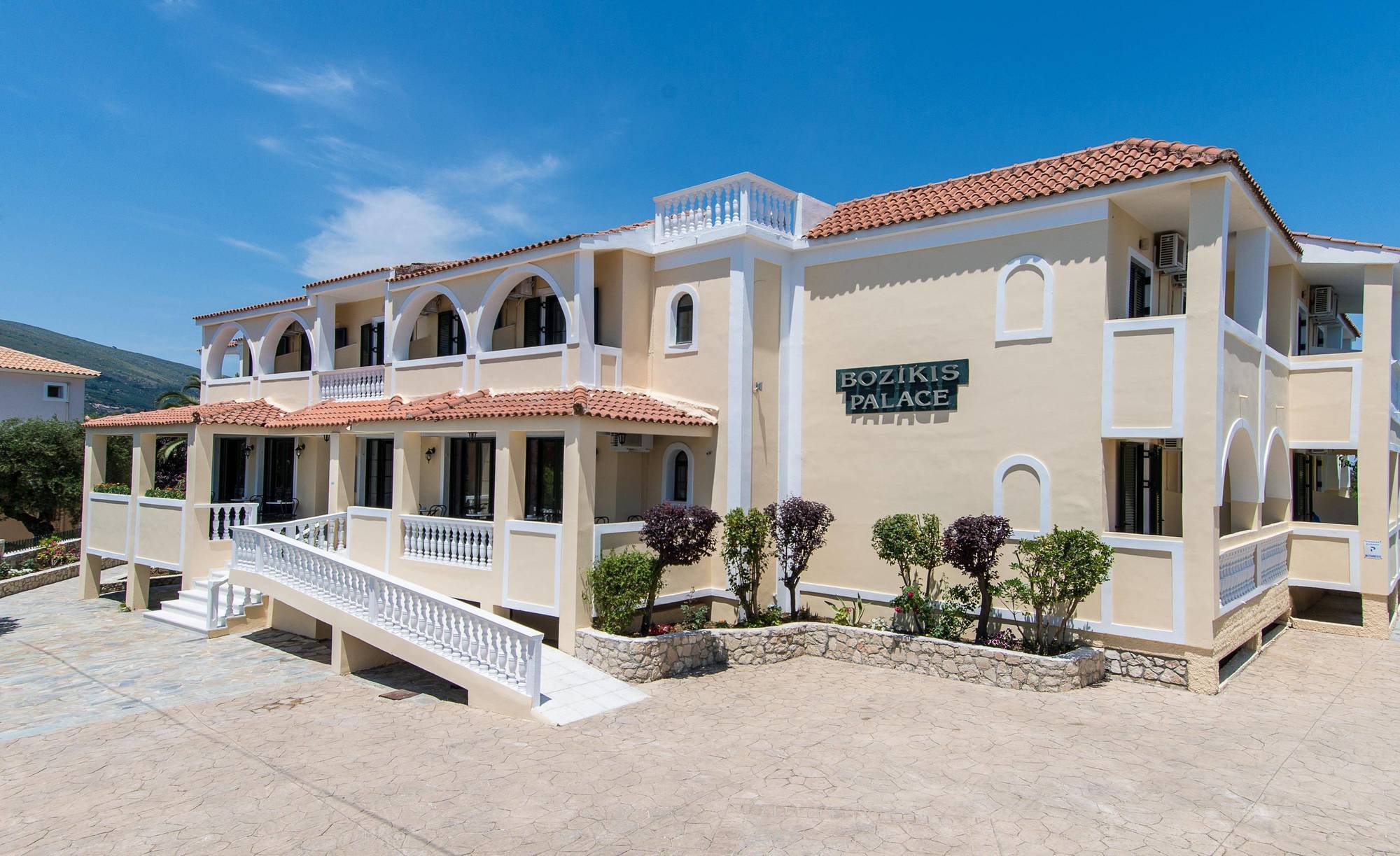Bozikis Palace Hotel Agios Sostis  Екстер'єр фото